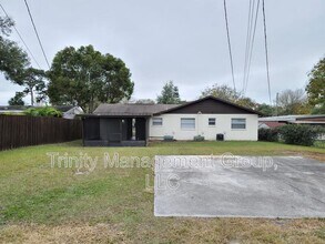 6329 Delaware Ave in New Port Richey, FL - Building Photo - Building Photo