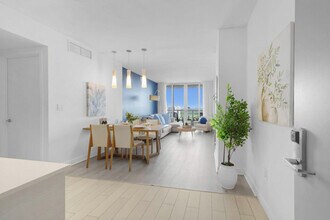 1180 E Hallandale Beach Blvd, Unit SI ID1241877P in Hallandale Beach, FL - Building Photo - Building Photo