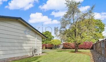 7006 Tennessee Ln in Vancouver, WA - Building Photo - Building Photo