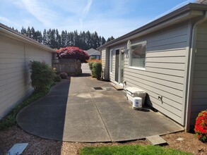 787 Haas Ln SE in Salem, OR - Building Photo - Building Photo