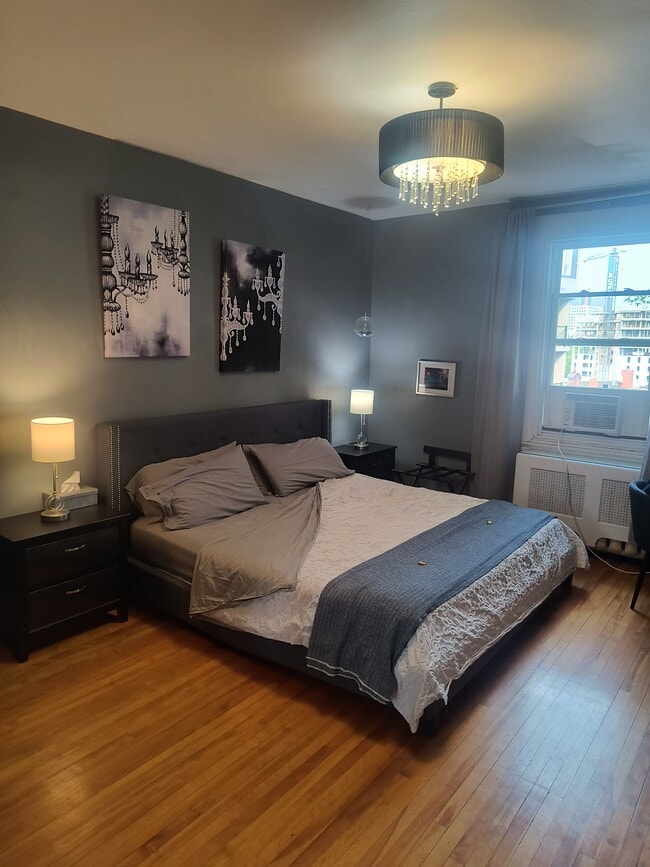 property at 58 Sherbrooke Rue O