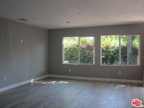 6837 Lubao Ave in Los Angeles, CA - Building Photo - Building Photo