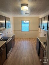 1807 Cedar Shoals Dr in Athens, GA - Building Photo - Building Photo