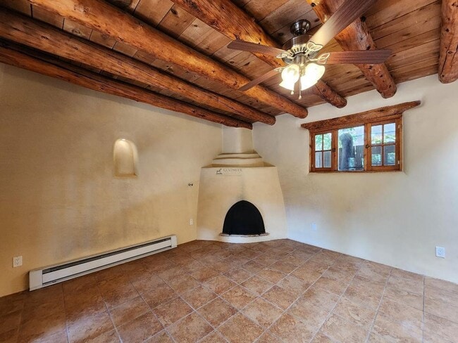 235 Irvine St in Santa Fe, NM - Building Photo - Building Photo