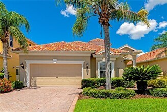 307 9th Ave E in Palmetto, FL - Building Photo - Building Photo