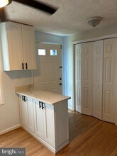 8317 Brookvale Ct in Springfield, VA - Building Photo - Building Photo