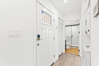 8115 Thomas Dr in Panama City, FL - Building Photo - Building Photo