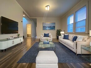 78-52 85th St in Queens, NY - Foto de edificio - Building Photo