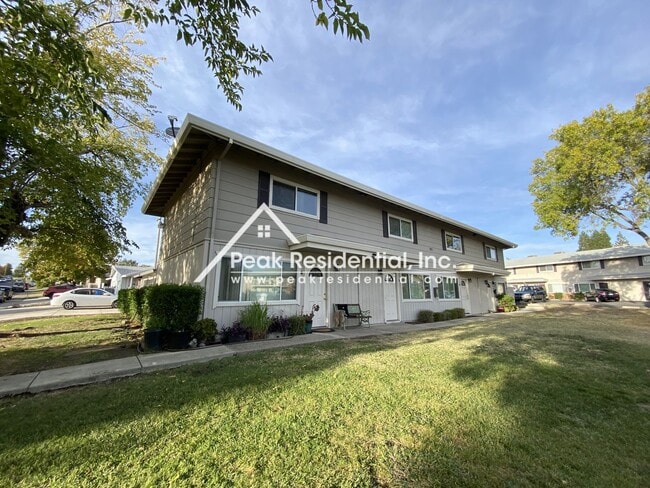 201 Talisman Dr in Folsom, CA - Building Photo - Building Photo