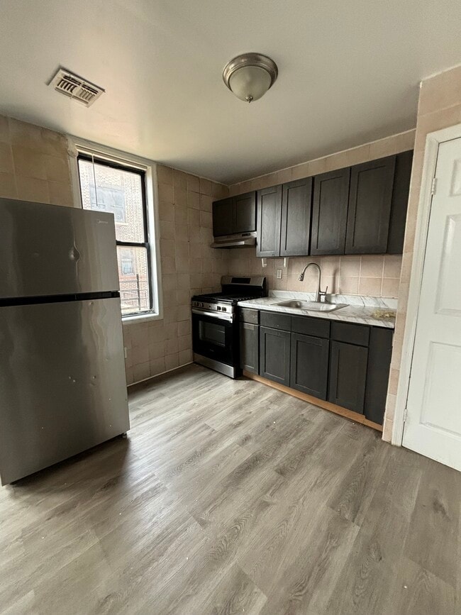 41 Milford Ave, Unit 1