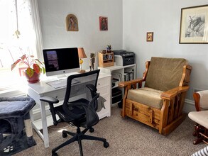 401 Laurel St W, Unit 2 (Upper) in Stillwater, MN - Building Photo - Building Photo