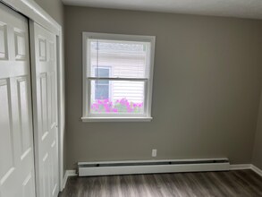 235 E 3rd St-Unit -2 in Junction City, KS - Building Photo - Building Photo