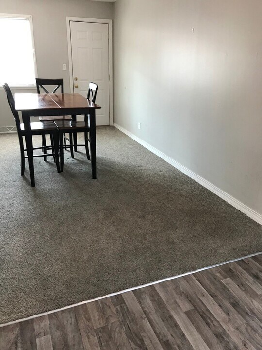 110 Red Wing Ave S in Red Wing, MN - Building Photo