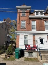 831 Seneca St in Fountain Hill, PA - Foto de edificio - Building Photo