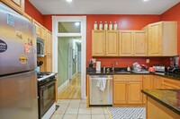 70 Calumet St, Unit 2 in Boston, MA - Building Photo - Building Photo