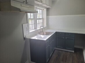 2400 Bell St in Columbus, GA - Building Photo - Building Photo