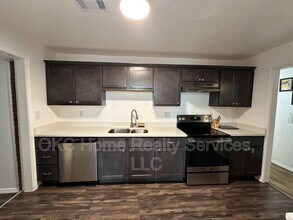 2537 NW 35th St in Oklahoma City, OK - Building Photo - Building Photo