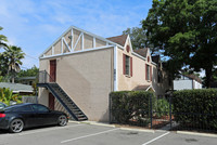 3809-3811 W Platt St in Tampa, FL - Foto de edificio - Building Photo