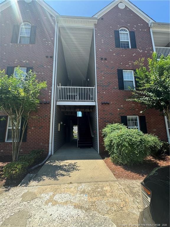 property at 616 Marshtree Ln