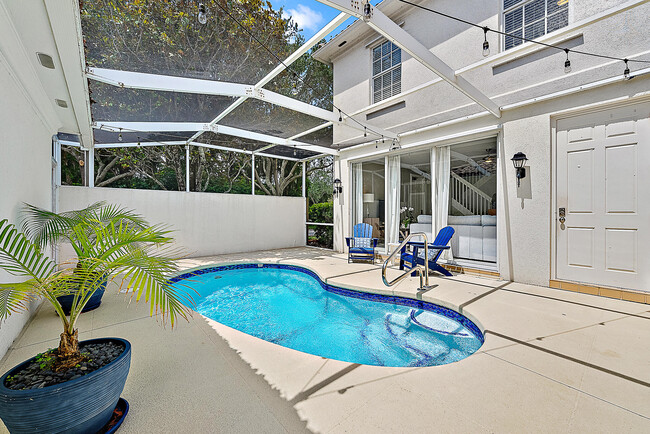 property at 107 Rivinia Dr