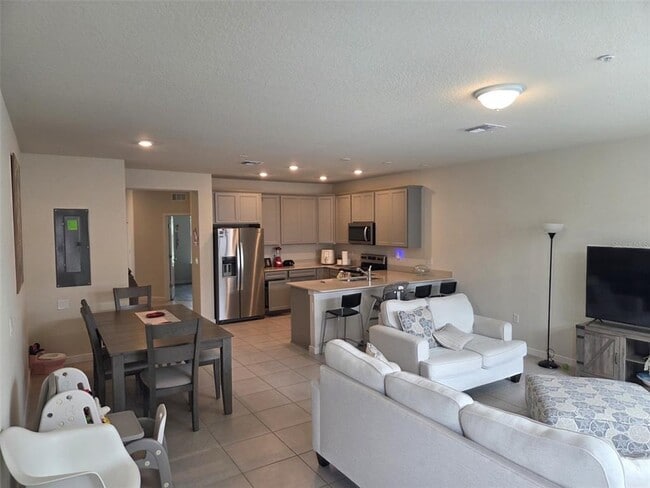 10829 Wooded Acre Aly in Orlando, FL - Building Photo - Building Photo