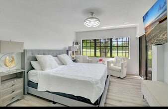 17372 Boca Club Blvd in Boca Raton, FL - Building Photo - Building Photo