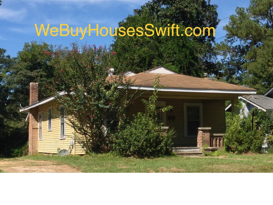 1022 N 8th Ave in Laurel, MS - Building Photo