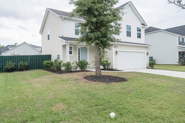 503 Waybridge Way in Richmond Hill, GA - Building Photo - Building Photo