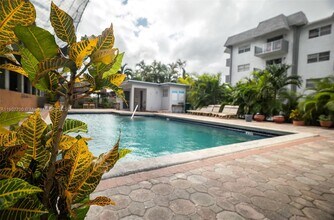 750 NW 43rd Ave in Miami, FL - Building Photo - Building Photo