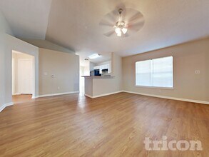 3239 Kelling St in Houston, TX - Foto de edificio - Building Photo