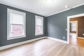 173 Elm St in Holyoke, MA - Building Photo - Building Photo