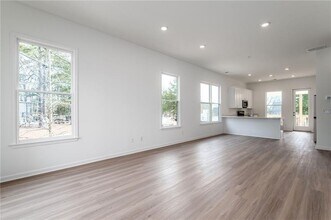 101 Pearl St in Woodstock, GA - Building Photo - Building Photo