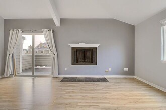 7995 E Colorado Ave in Denver, CO - Building Photo - Building Photo