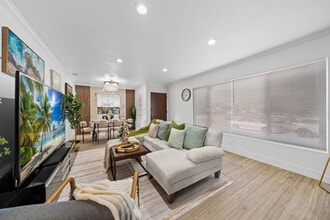 606 S Sunshine Ave in El Cajon, CA - Building Photo - Building Photo