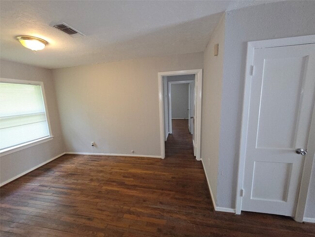 property at 3723 Odin Ct