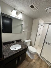 9507 University Ave in Clive, IA - Building Photo - Building Photo