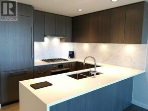3487-3487 Binning Rd in Vancouver, BC - Building Photo - Building Photo