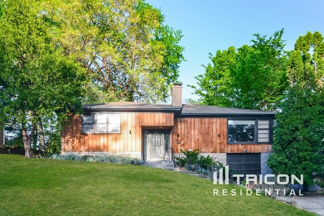 property at 3712 Abbott Ave N
