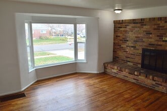 861 American Beauty Dr in Salt Lake City, UT - Building Photo - Building Photo