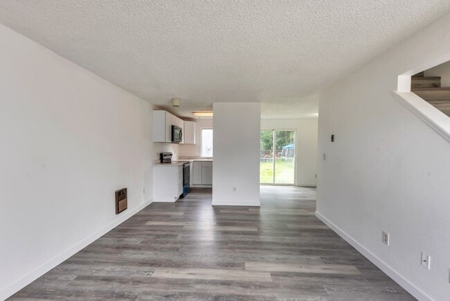 1702 C St SE in Auburn, WA - Building Photo - Building Photo
