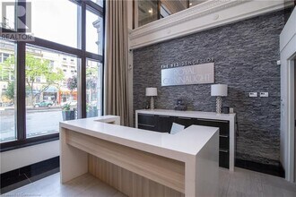 112 King St E in Hamilton, ON - Building Photo - Building Photo