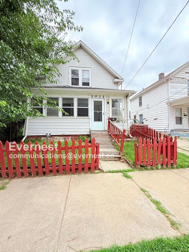 property at 1031 N Michigan St