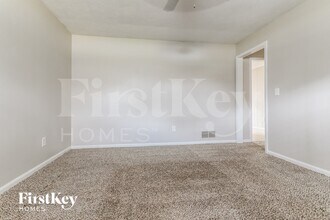 2306 Wisteria Dr SW in Snellville, GA - Foto de edificio - Building Photo