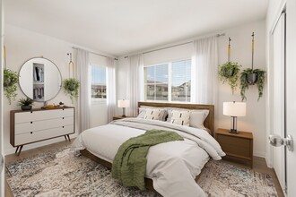 Las Casitas in Hesperia, CA - Building Photo - Building Photo