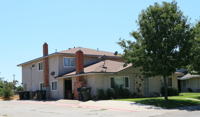 10 Nedra Ct in Sacramento, CA - Foto de edificio - Building Photo