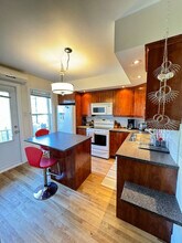 6417-610e 10e Avenue in Montréal, QC - Building Photo - Building Photo