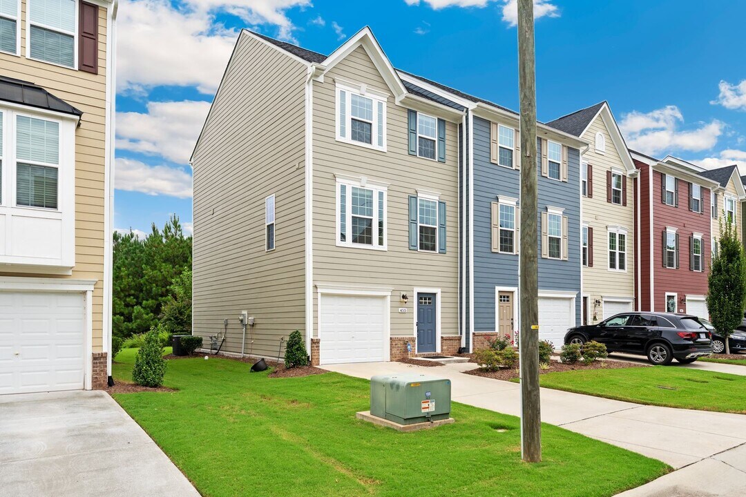 455 Brier Summit Pl in Durham, NC - Building Photo