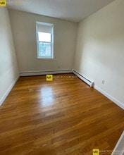 160 N Beacon St in Boston, MA - Building Photo - Building Photo