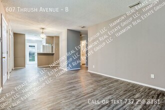 607 Thrush Ave in Austin, TX - Building Photo - Building Photo