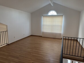 17892 Park View Ln in Country Club Hills, IL - Building Photo - Building Photo